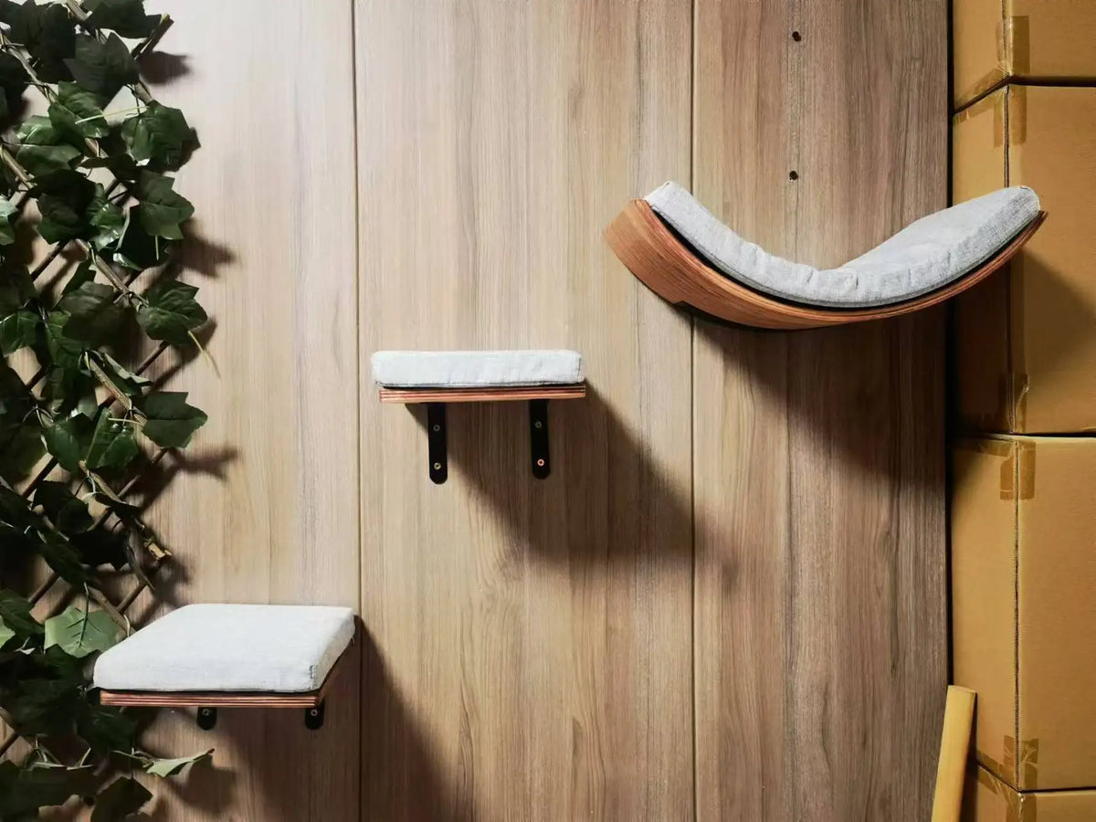 Solid Wood Cat Climbing Frame Wall Hanging Cats Nest Cat Tree Jumping Platform Not Easily Deformed Pet Furniture Products