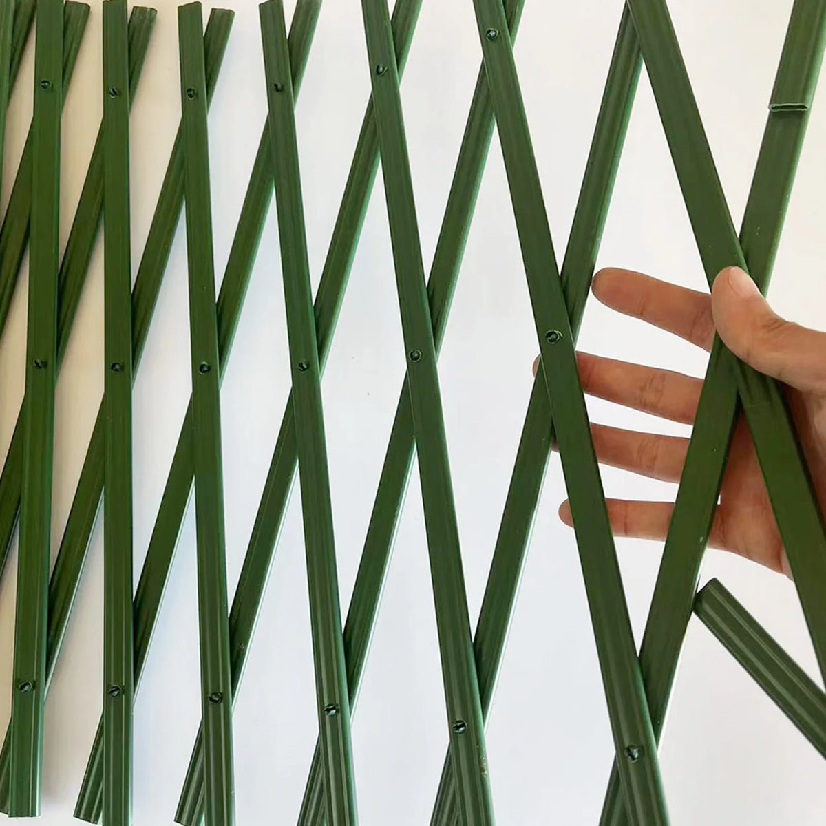 Hedge Lattice Trellis Wall Fence Durable Semi-manual Semi-mechanical Trellis for Lawn Garden Backyard