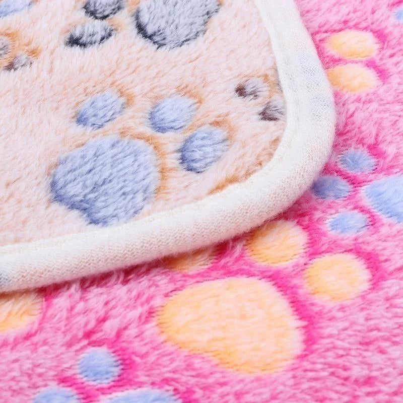 Dog Blankets Cat Soft Fluffy Fleece Pet Blanket Warm Cute Print Design Puppy Kitten Doggy Paw Small