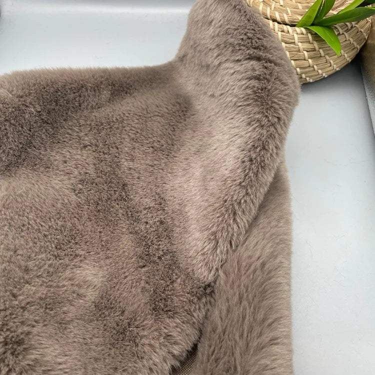 2cm Thick Imitation Otter Rabbit Long Plush Fabric for Encryption Doll Hair Counter Display Background Soft Cloth Sew Material