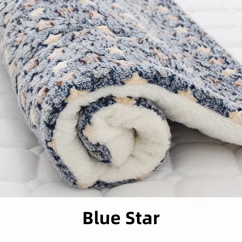 Pet Sleeping Mat Dog Bed Cat Litter Puppy Bed Dog Sofa Lovely Mattress Cushion for Small Large Dog Washable Blanket For Winter