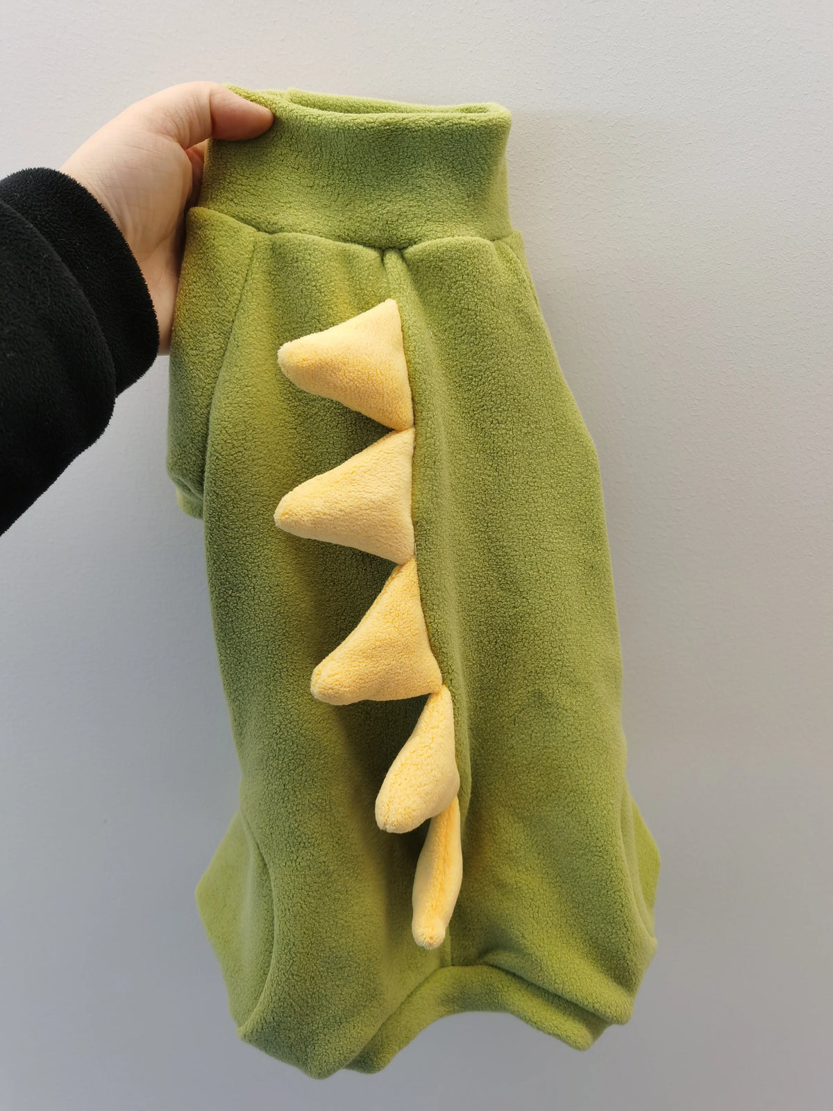 Dinosaur Shape Fleece Sweatshirt for Cats in Winter Cute Cartoon 4-legged Warm Purple Blue Coat for Sphynx Cat Soft Jumpsuit