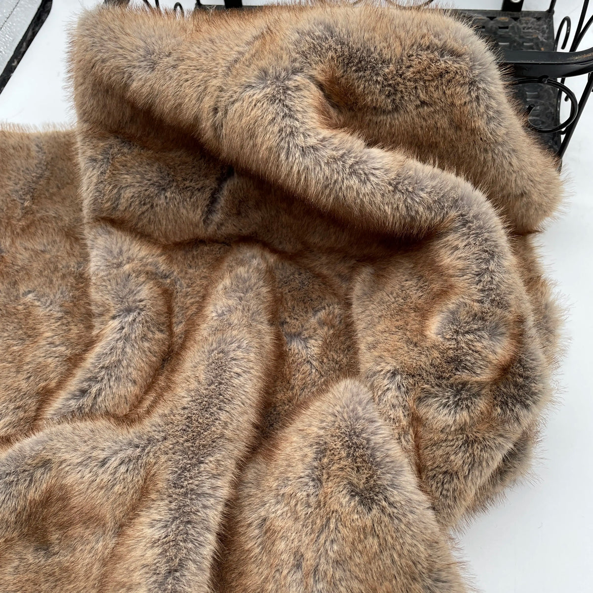 1.2cm Long Imitation Rabbit Fur Fur Plush Fabric for Sofa Carpet Doll Clothing Soft Decoration Cloth Diy Sewing Material