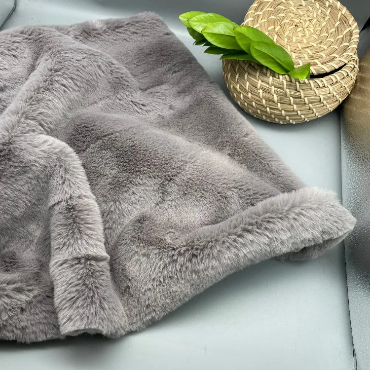 2cm Thick Imitation Otter Rabbit Long Plush Fabric for Encryption Doll Hair Counter Display Background Soft Cloth Sew Material