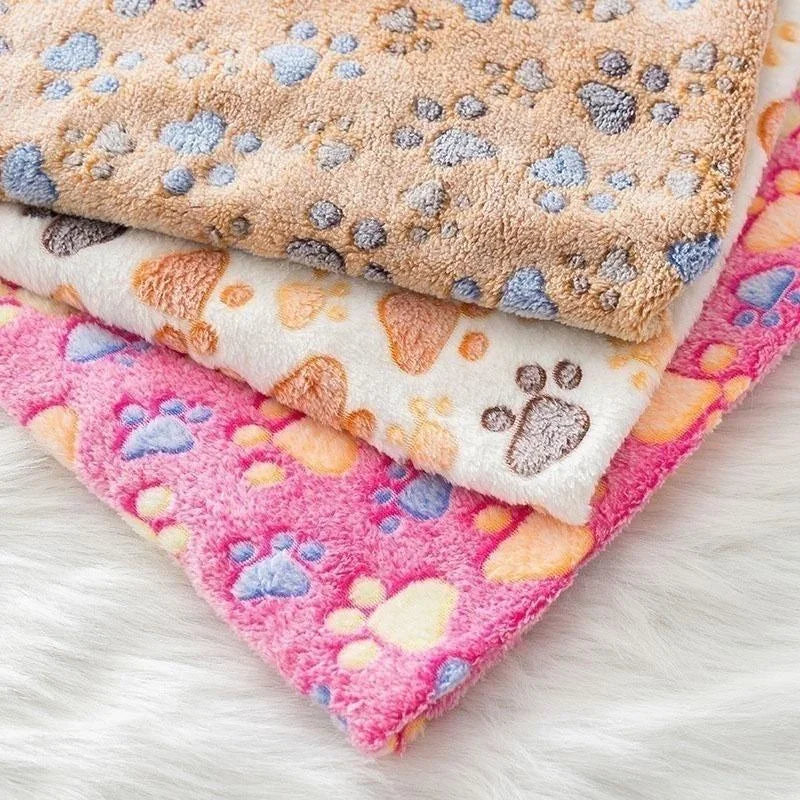 Dog Blankets Cat Soft Fluffy Fleece Pet Blanket Warm Cute Print Design Puppy Kitten Doggy Paw Small
