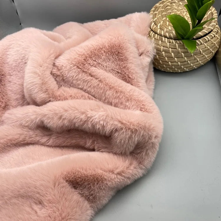 2cm Thick Imitation Otter Rabbit Long Plush Fabric for Encryption Doll Hair Counter Display Background Soft Cloth Sew Material