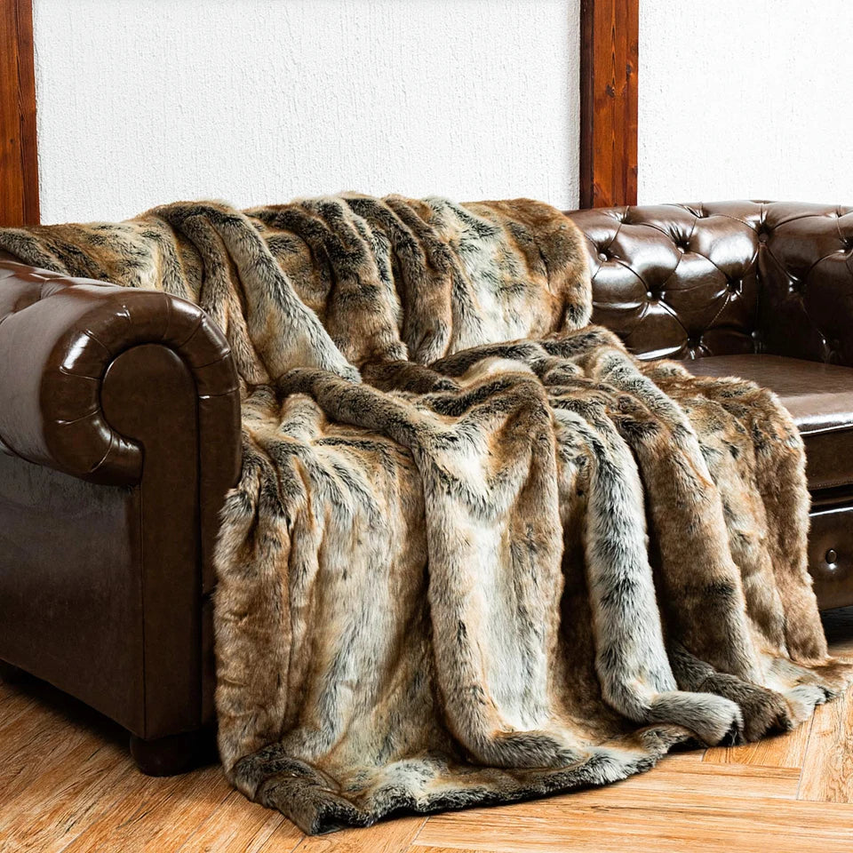 Battilo Brown Faux Fur Blanket Luxury Fluffy Plaid Throw Blanket Winter Thick Warm Plush Blanket Fur Throws for Bedroom Decor